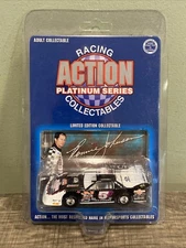 1996 Ronnie Johnson #5 Dirt Racing Car Series Action Platinum Collectibles 1/64