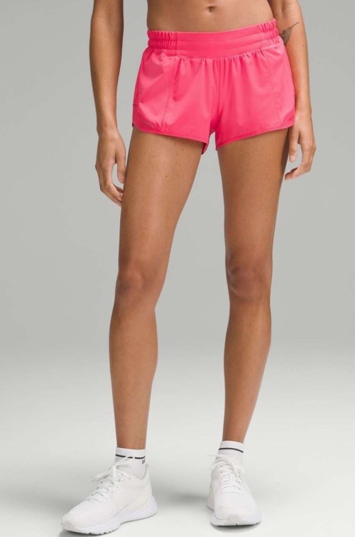 Lulmon Hotty Hot 2.5 Low-Rise Lined Shorts in Lip Gloss Size 12 Workout Activewear