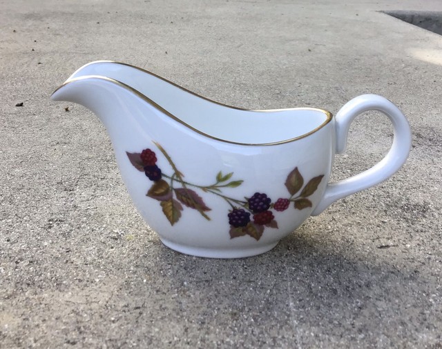 Royal Worcester Evesham Gold Individual Gravy Boat eBay