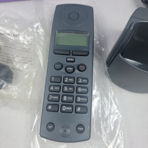 Siemens Multi-User Cordless Communications System 2402 Gigaset 2400MU Handsets - Picture 5 of 16