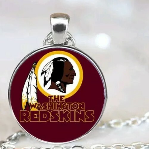 FOOTBALL NECKLACE - MEN'S, WOMEN'S OR KIDS SPORT NECKLACE ROUND CHARM W/ CHAIN - Bild 1 von 5
