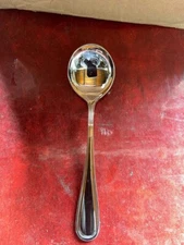 12 Pack 6-7/8 Soup Spoon Round Oneida 1015SRBF Curve Border 18/10 Stainless 9026