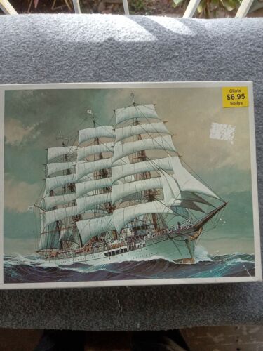 RARE 1/350 SCALE "NIPPON MARU" SAILING SHIP / BOAT MODEL KIT By Lee Models - Picture 2 of 20