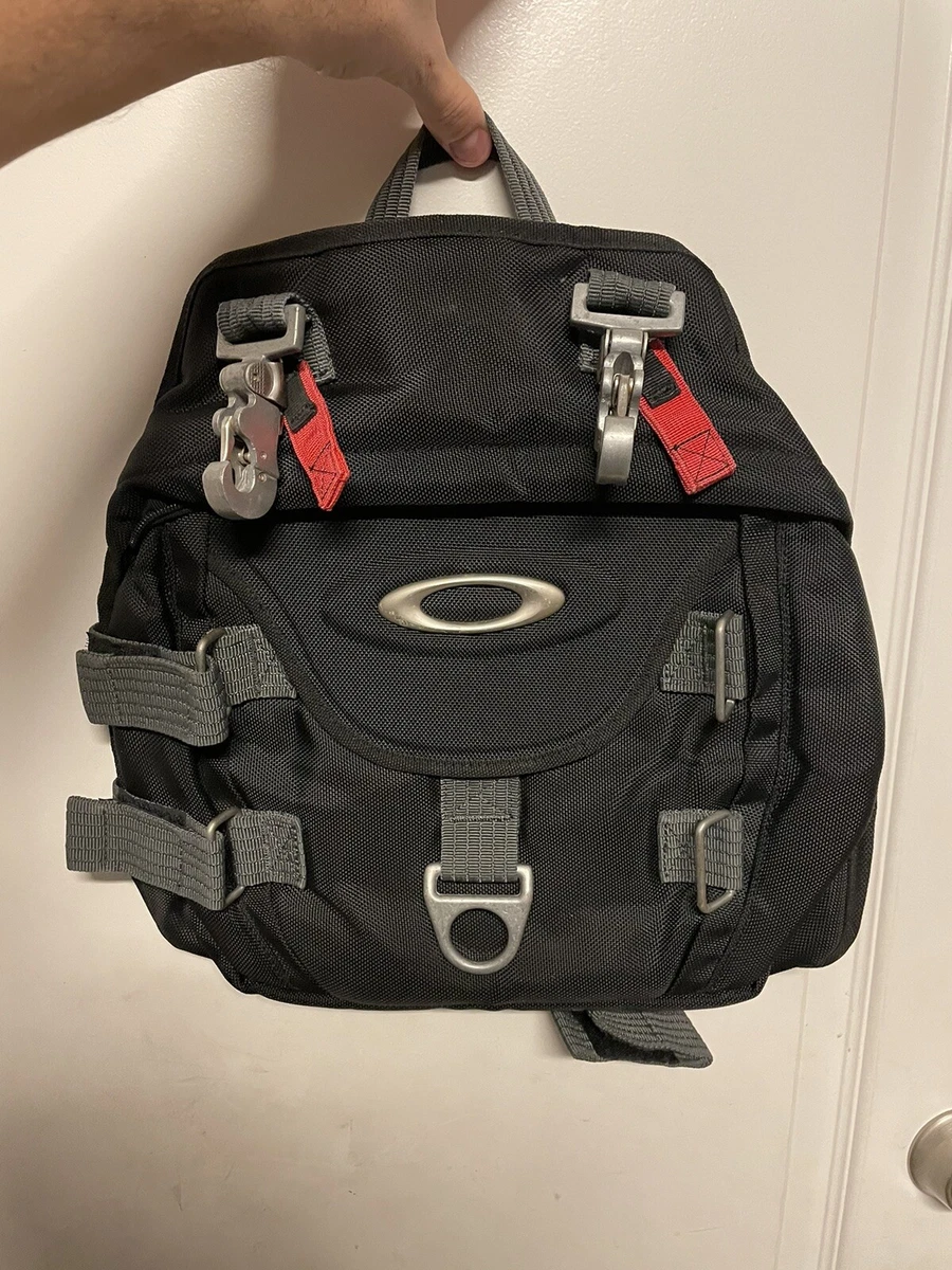Preços baixos em Oakley Masculina Carteiro/bolsas de ombro | eBay