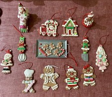 13 NEW CHRISTMAS TREE GINGERBREAD MAN SANTA COOKIE BAKING KITCHEN ORNAMENTS SET