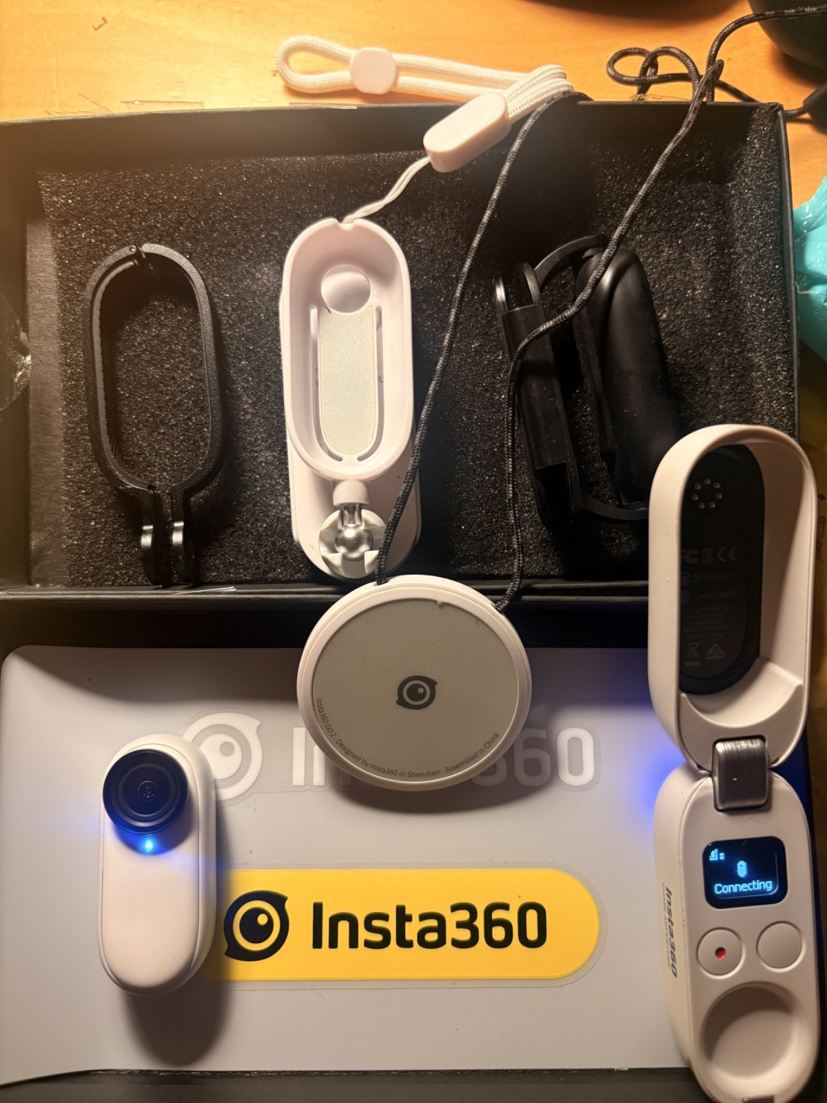 insta360 go 2 con accessori perfettamente funzionante.