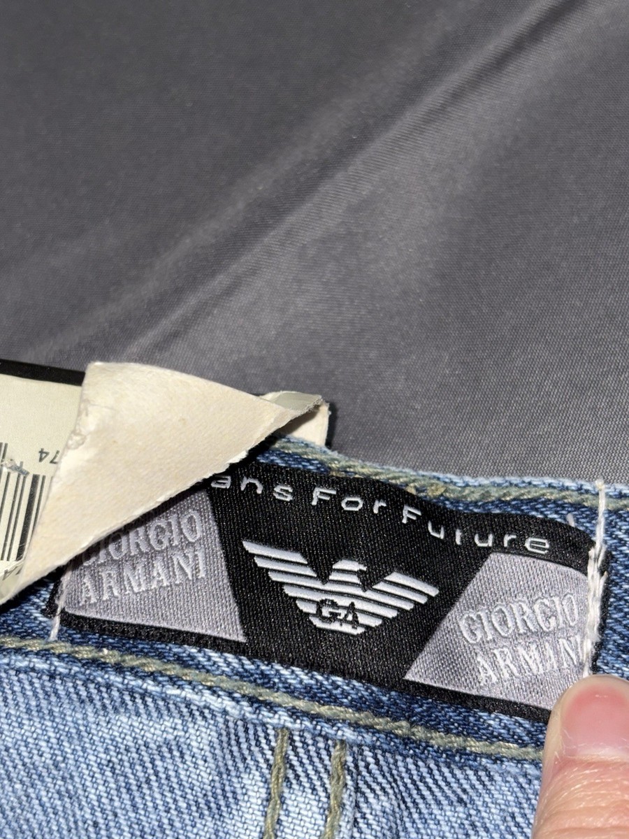 黒タグ デカボタン90s GiorgioArmaniアルマーニ archive 28x35 Vintage 90s Giorgio Armani Jeans Black White Label Eagle