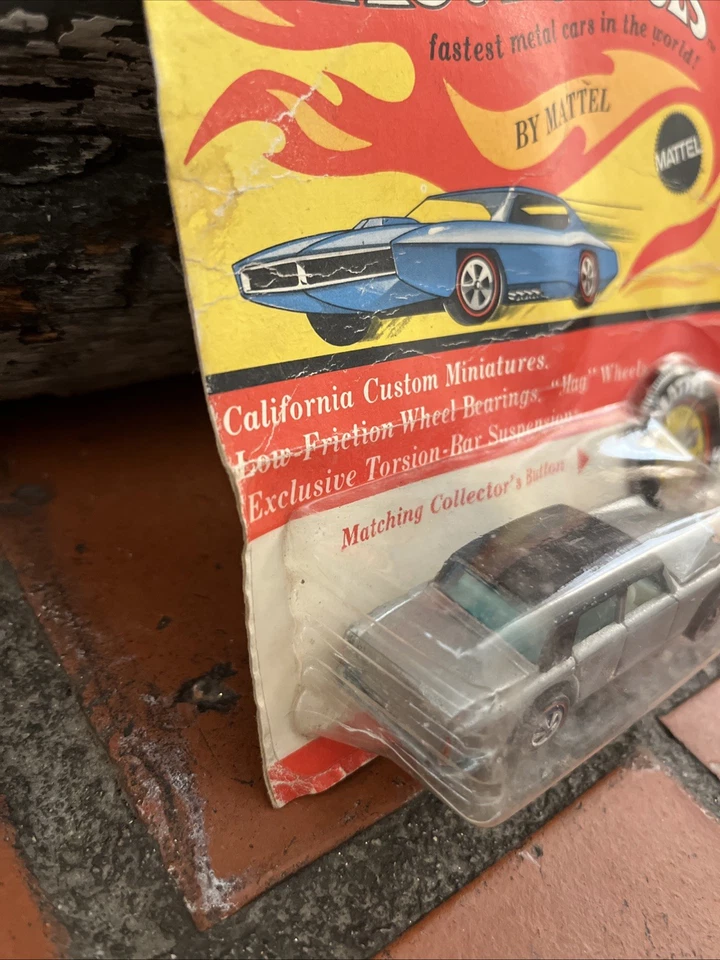MATTEL HOT WHEELS REDLINE ROLLS ROYCE SILVER SHADOW 1969 DIECAST SEALED CARD - Image 3 of 4