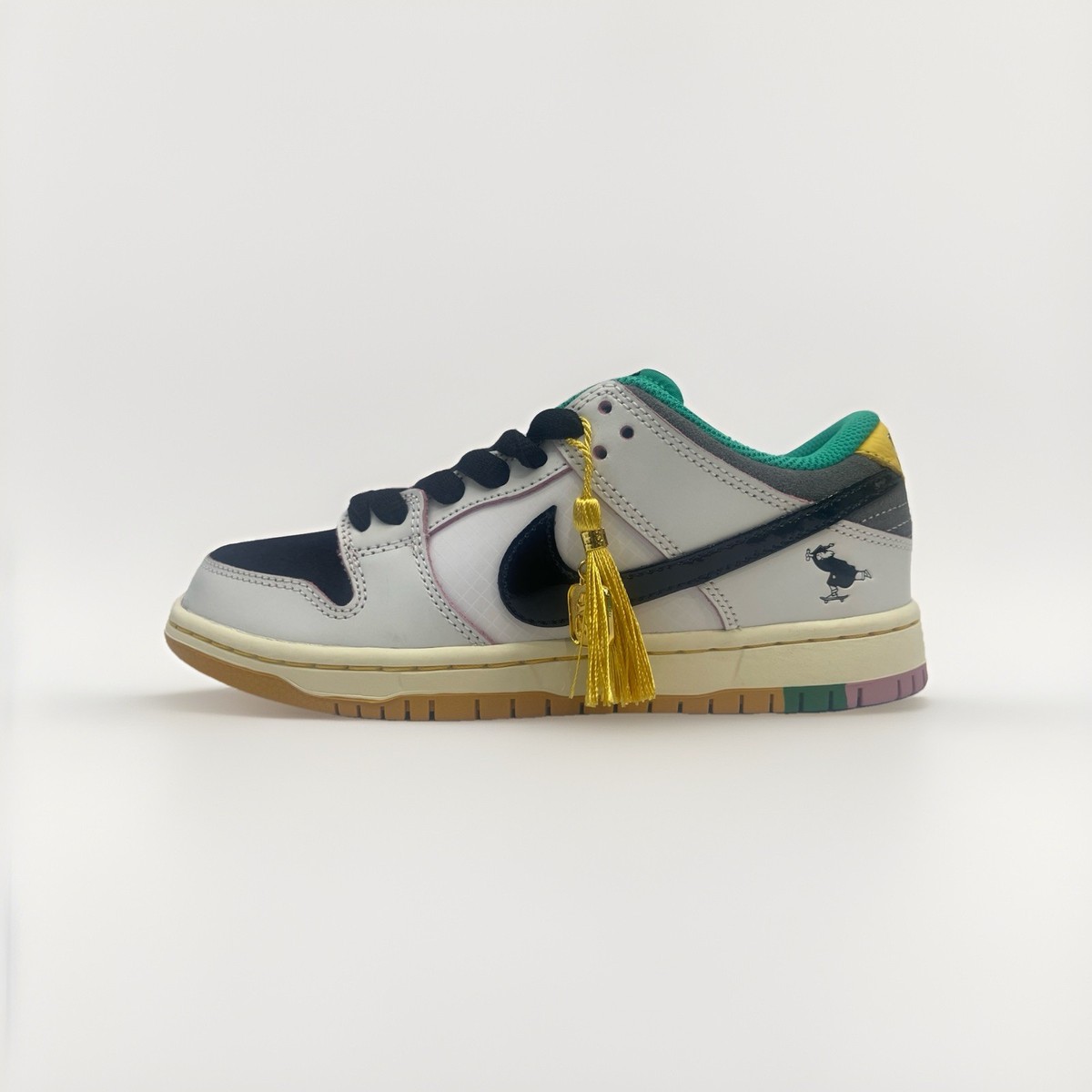 Dunk NIKE SB DUNK lOW PRO QS × CSEF White and Black 27.5cm HJ4132-100[