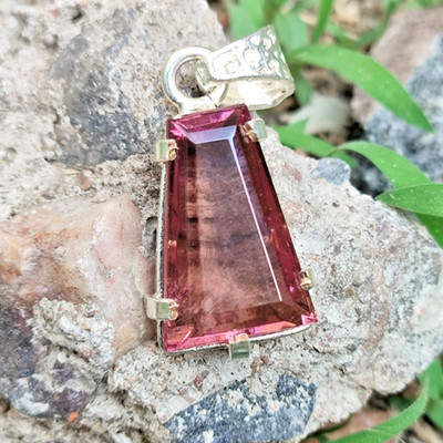 32.75 Ct Natural Zultanite 7 Color Pendant 925 Silver Fancy Gemstone ''Certified''