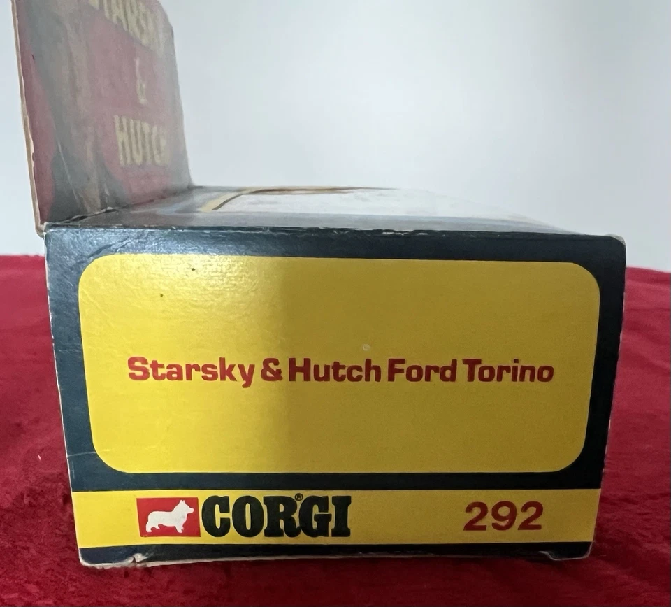 Corgi - 292 Starsky and Hutch Ford Gran Torino - UNPLAYED WITH - Image 4 of 4