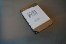 Toshiba MG09ACA18TE 18TB HDD / SATA3 - Sehr guter Zustand & Restgarantie