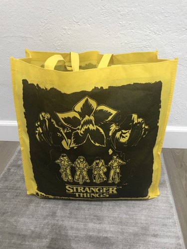 SDCC 2025 Dark Horse Stranger Things Comic Con Exclusive Tote Bag 19x19x5.5” - Picture 1 of 10