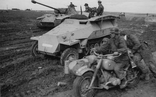 WW2 PANZER WIKING WAFFEN ELITE OBERSTURMBANNFHR.SCHOENFELDER KNIGHTS CROSS DKiG