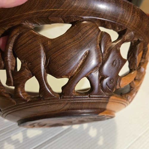 Vintage Hand Carved Wooden Bowl Safari Animals African Tribal 13" - Picture 8 of 10