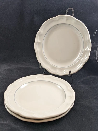 Pfaltzgraff USA Heirloom Salad Dessert (3) Sold Separately Plates 7"