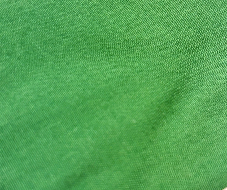 2 Yard Poly Cotton Fabric Cut 72" x 44" Green New - Image 4 of 4