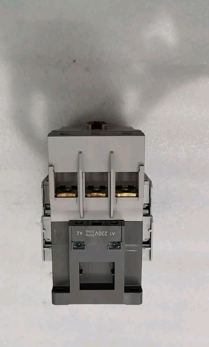 Picture 4 of 10