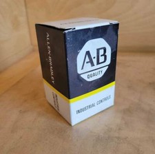 Allen-Bradley Bulletin 800T-PF16R Nema Type Pilot Light Red Cap Flashing New