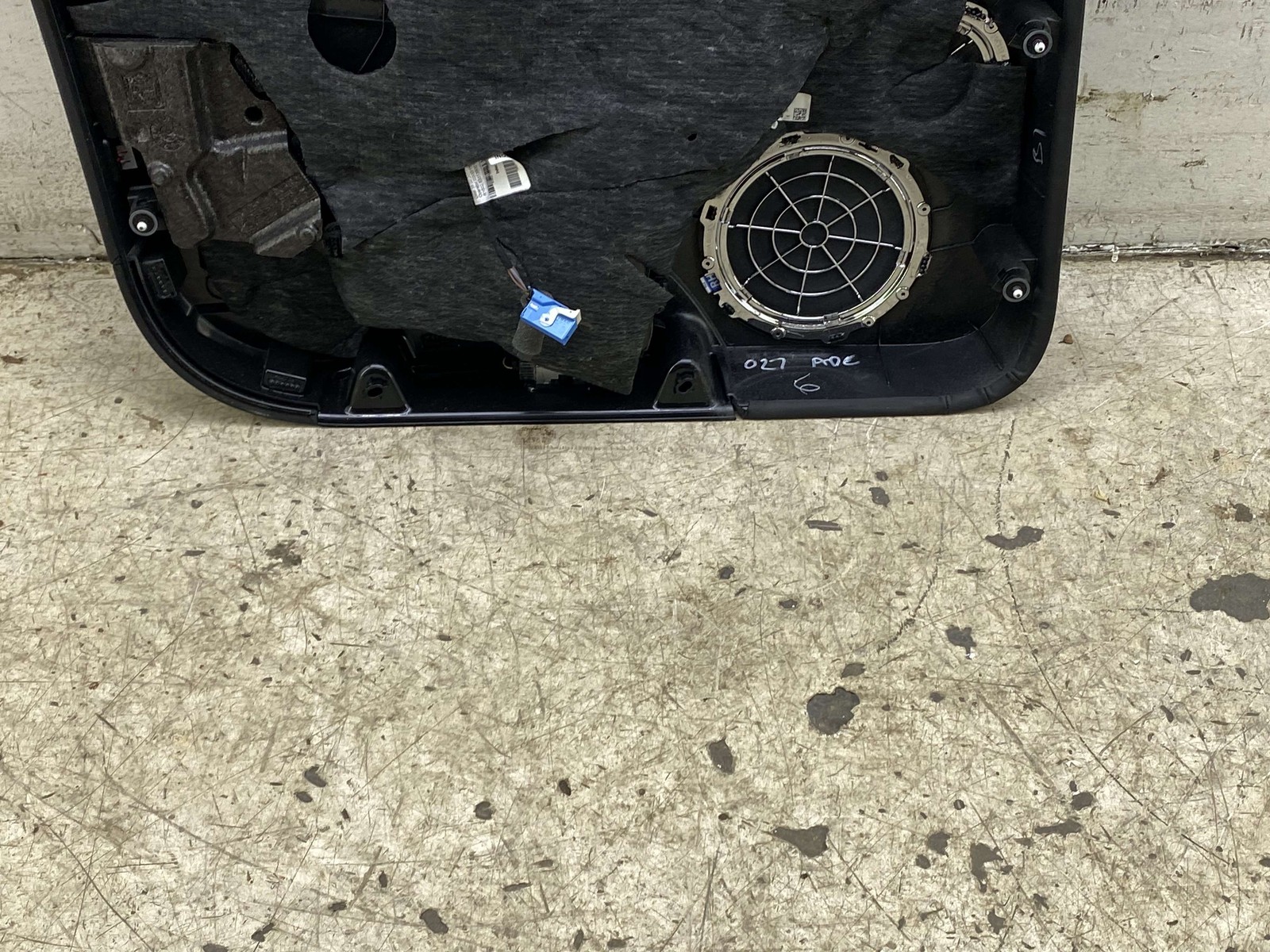 Bentley Bentayga 2015-2020 Front Right Inner Door panel Black