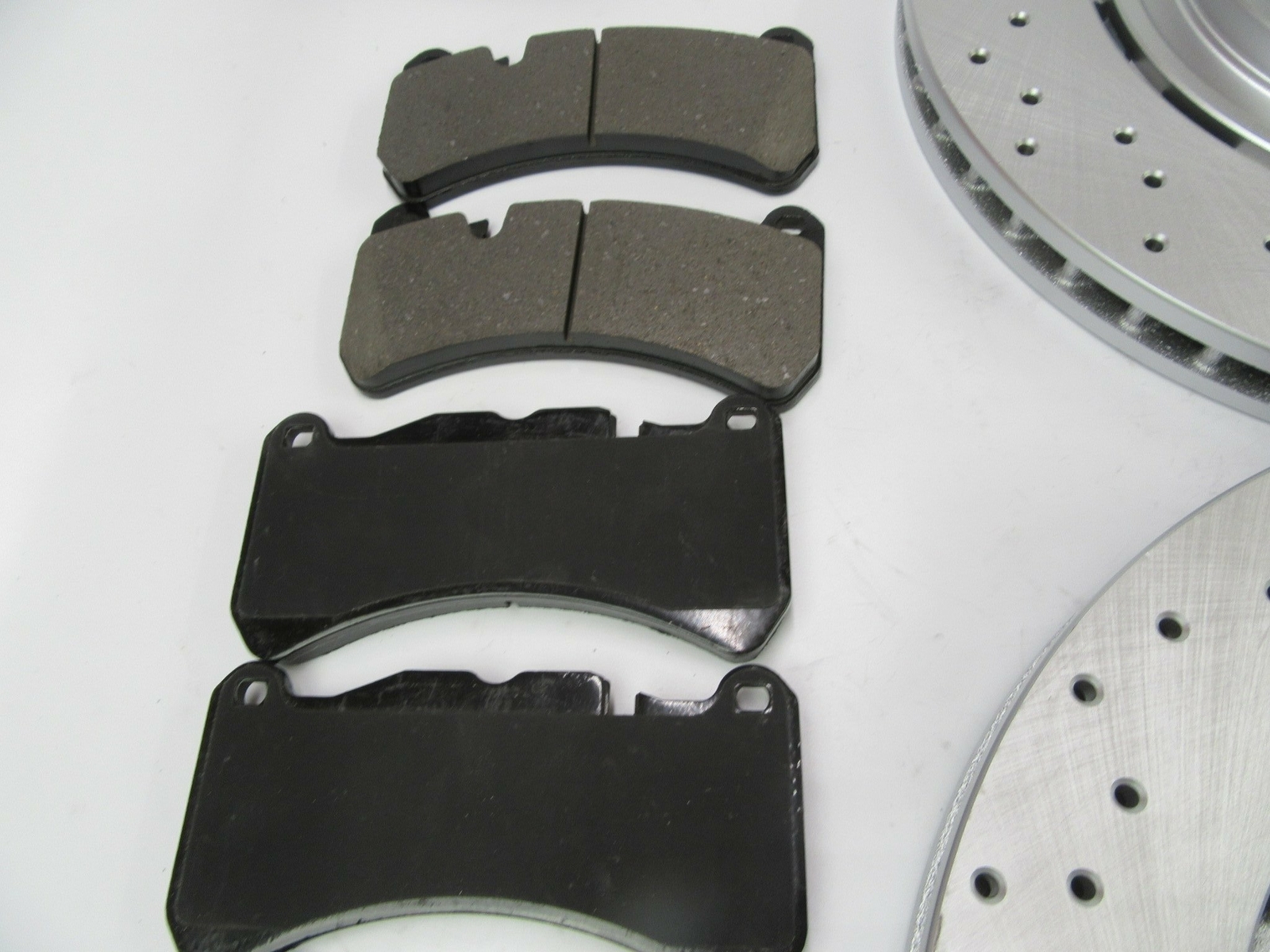 Maserati Ghibli Quattroporte  front rear brake pads rotors TopEuro FREE FILTER #