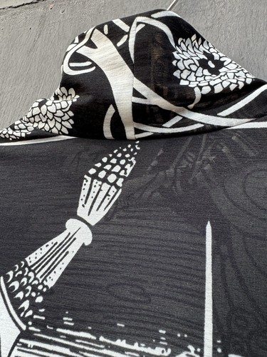 Yohji Yamamoto vintage maille X Aubrey Beardsley la mort du roi Arthur taille 3 - Photo 9/10