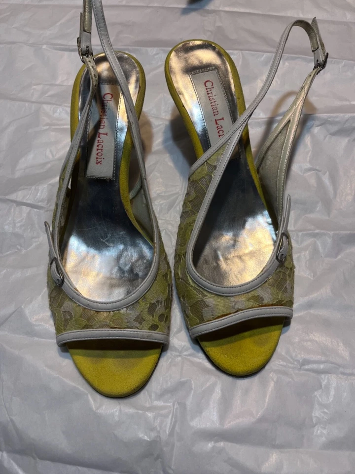 De colección Años 90 Christian Lacroix Amarillo Encaje Eslinga Trasera Punta Abierta Tacones Talla 371/2 Foto 4 de 4