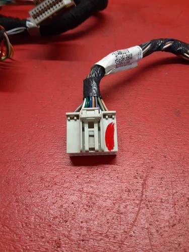 2009-2012 GM Multi Vehicle Climate Control Dash Unit Pigtails 25932038 - Picture 3 of 6