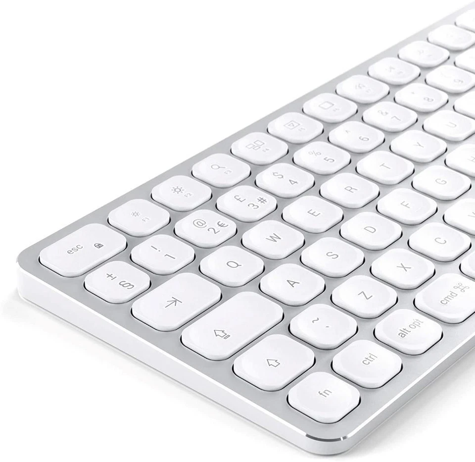 Satechi Aluminium USB Wired Keyboard Numeric Keypad Compatible with iMac Pro - Image 2 of 4