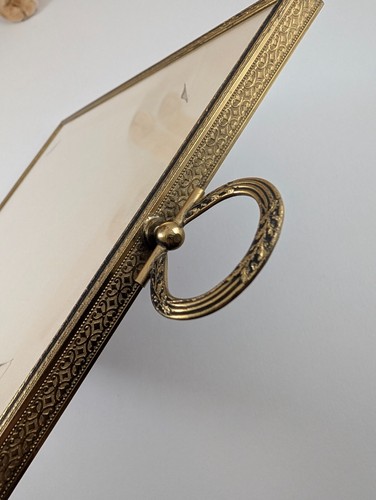 Vintage Ornate Gold Metal Picture Photo Frame Hook Mat & Velvet Backing - Picture 6 of 17