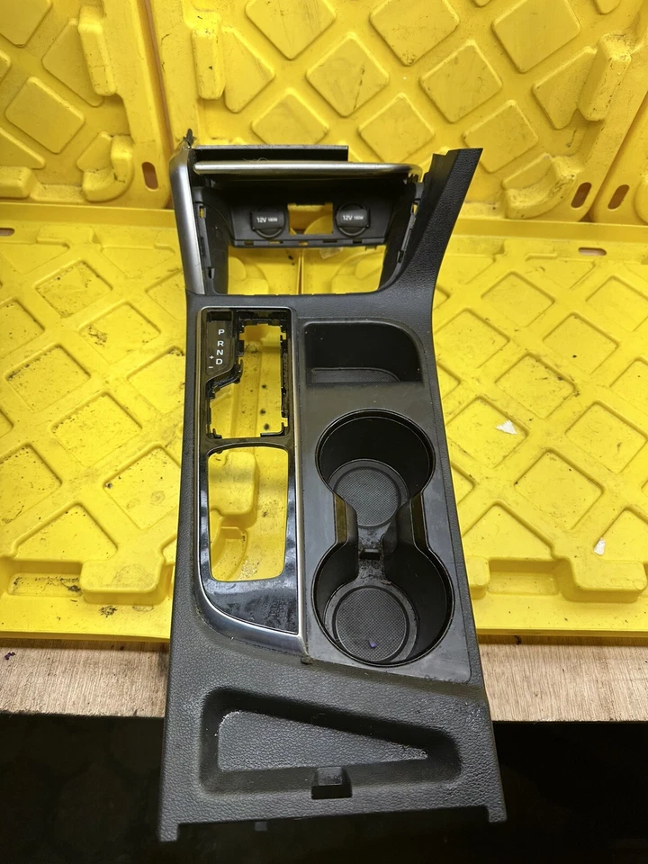 Hyundai Sonata 2015 2016 2017 palanca de cambios bisel 84605C20001 OEM Foto 2 de 4