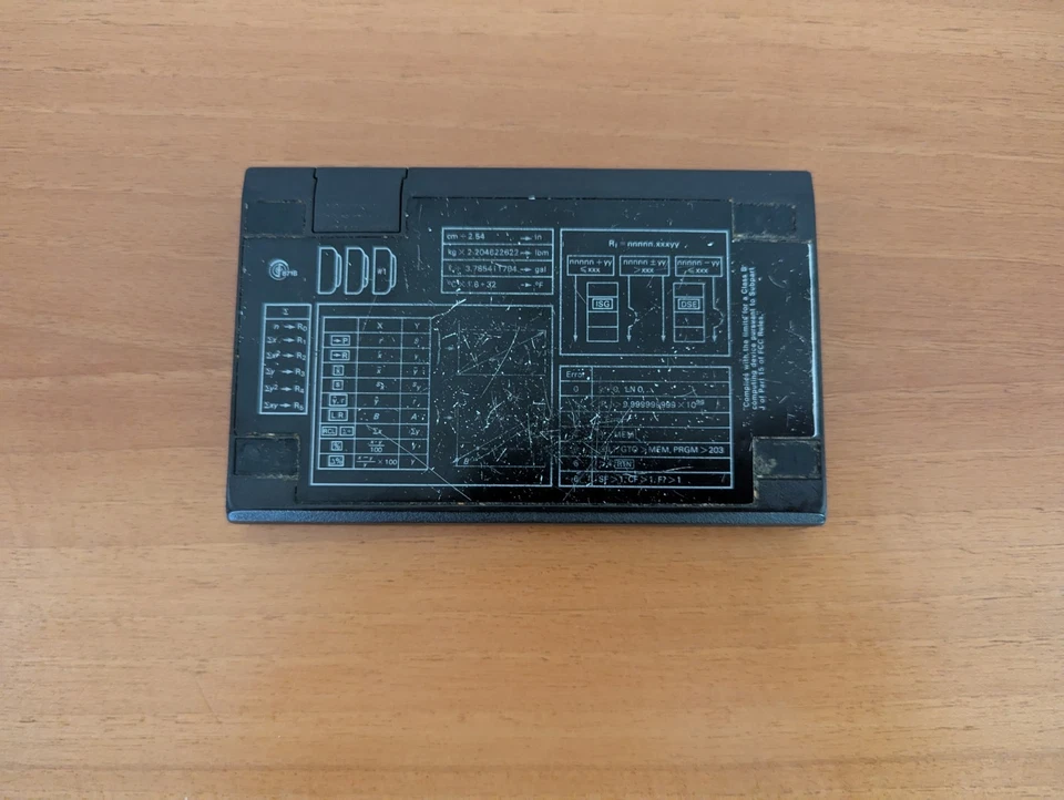 Calcolatrice Hewlett Packard HP 11c scientifica vintage - Immagine 2 di 2