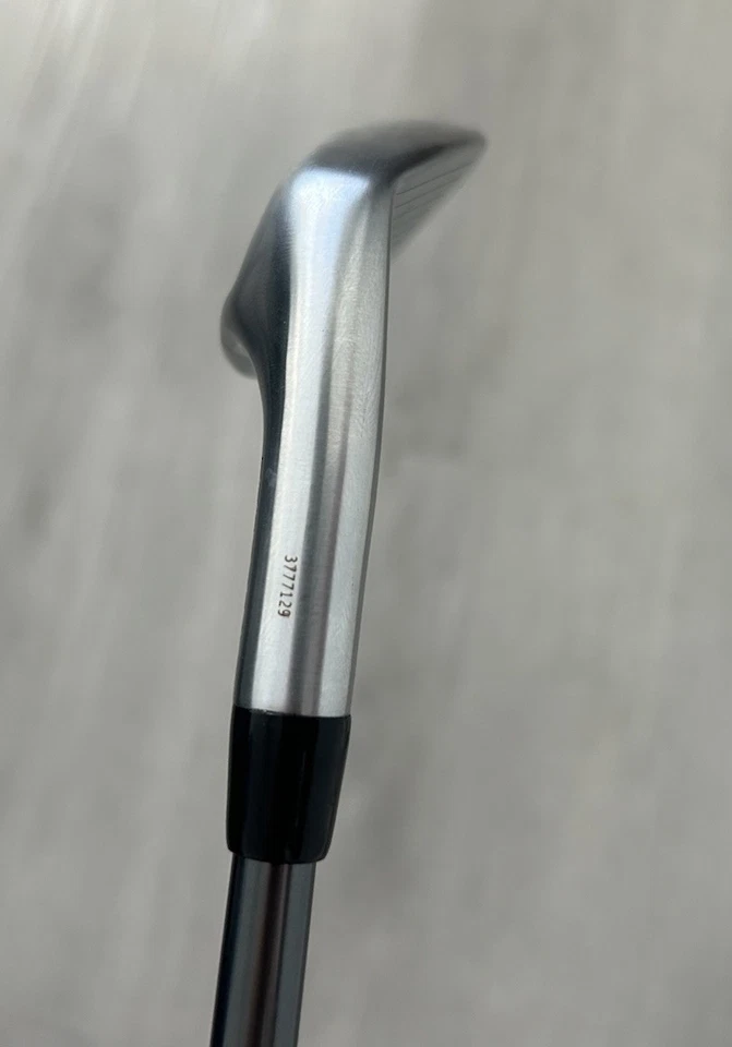 Titleist '25 T250 Forged 43* PITCHING WEDGE MMT Regular Flex Graphite RH - Image 4 of 4