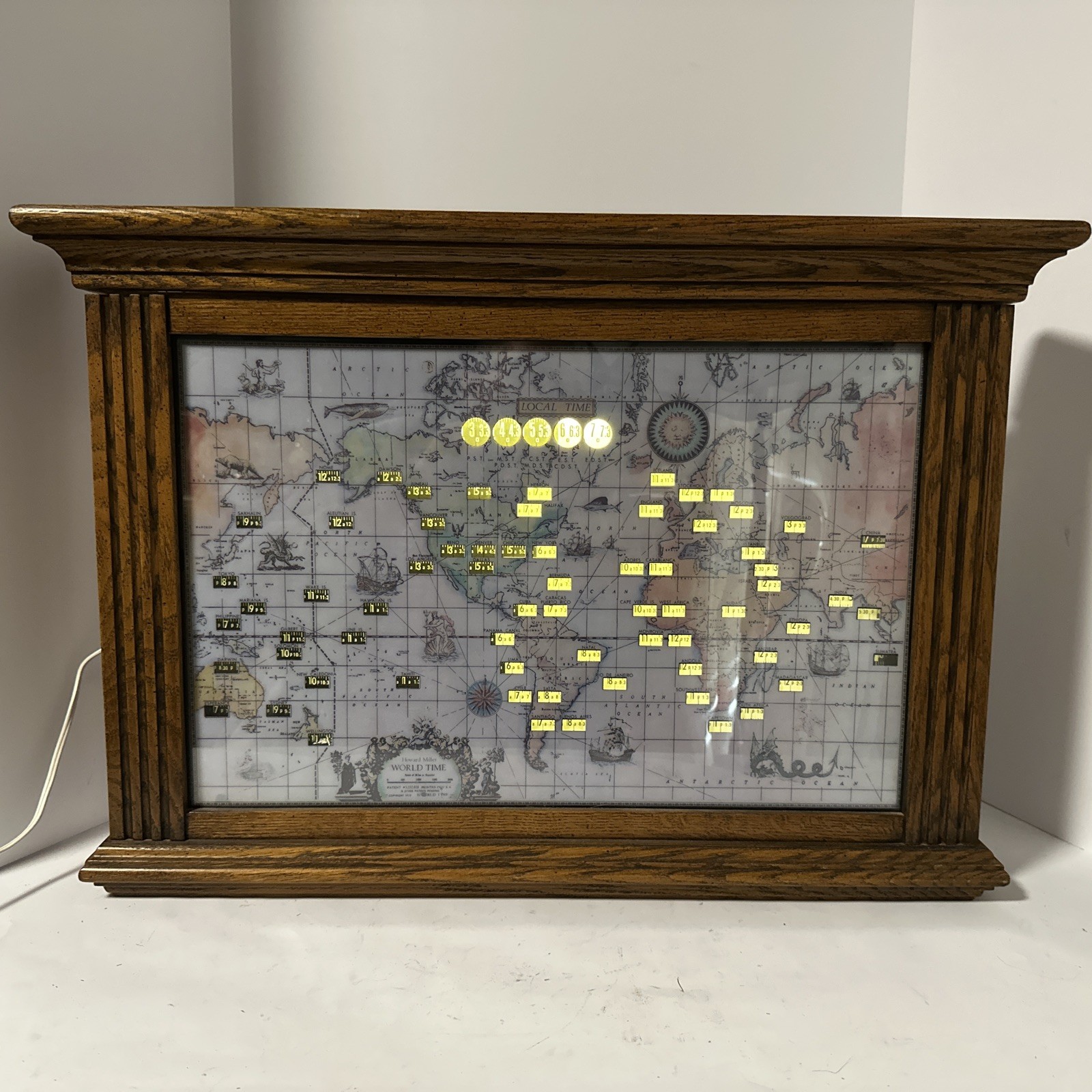 Vtg Howard Miller 612-371 Illuminated World Time Zone Wall Clock Map *READ*