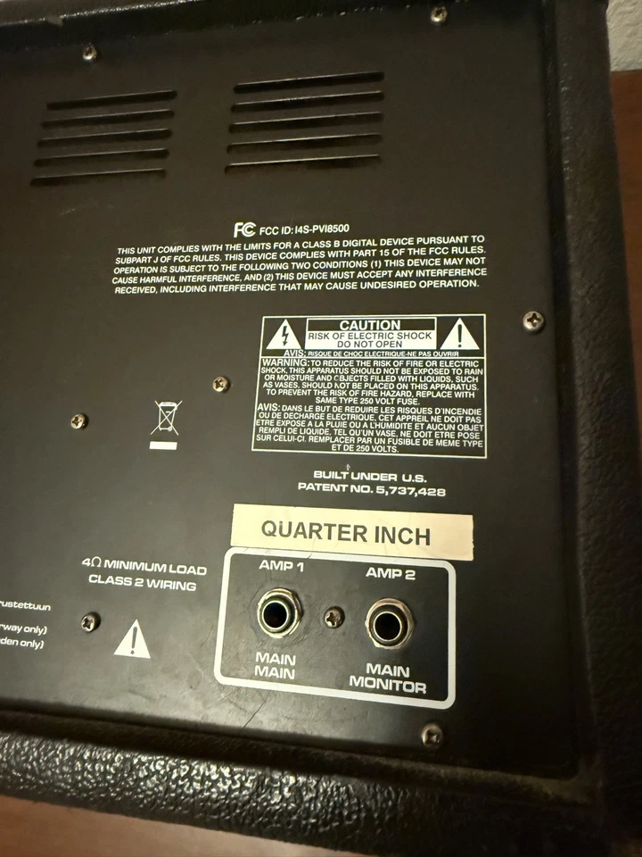 Peavey PV i8500 400 Watt Powered Mixer - Image 3 of 4