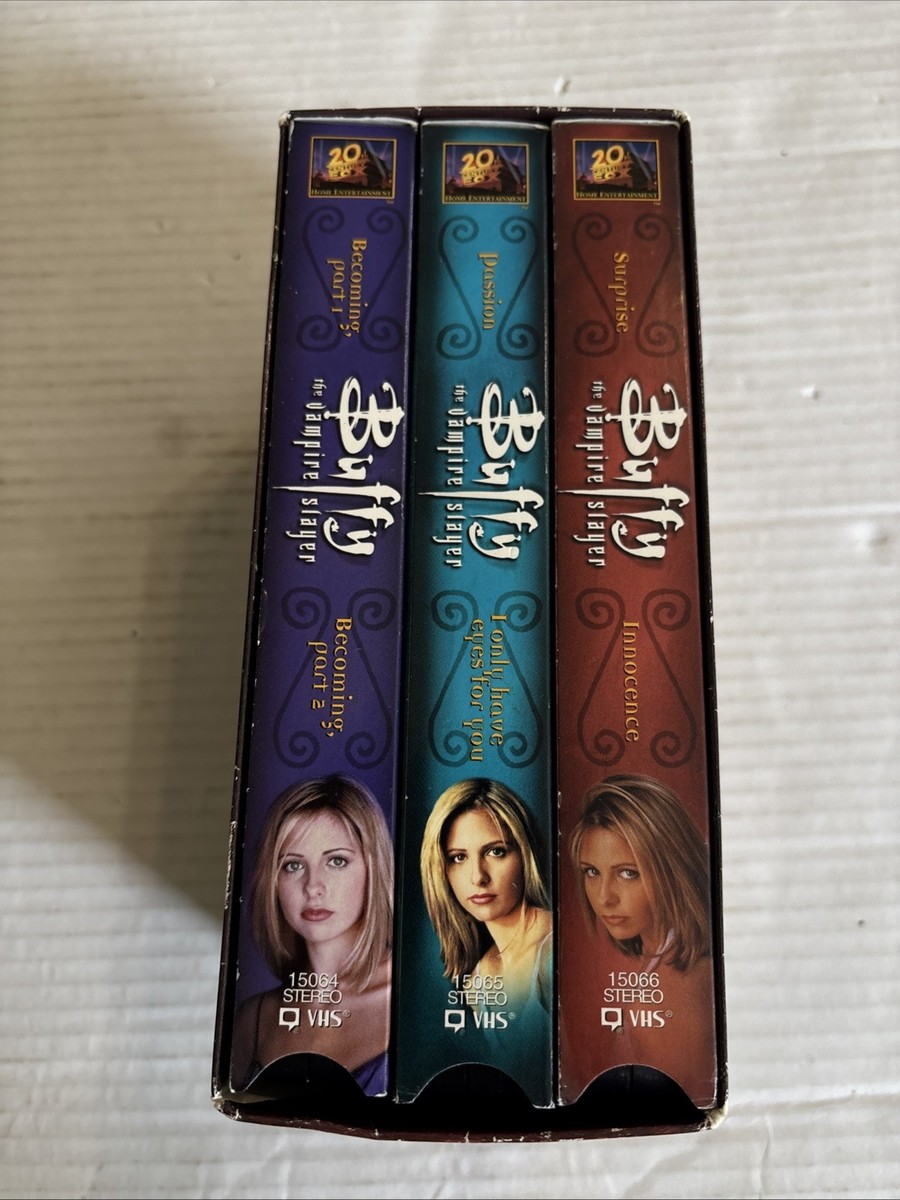 Buffy the Vampire Slayer - The Buffy Angel Chronicles Gift Set VHS