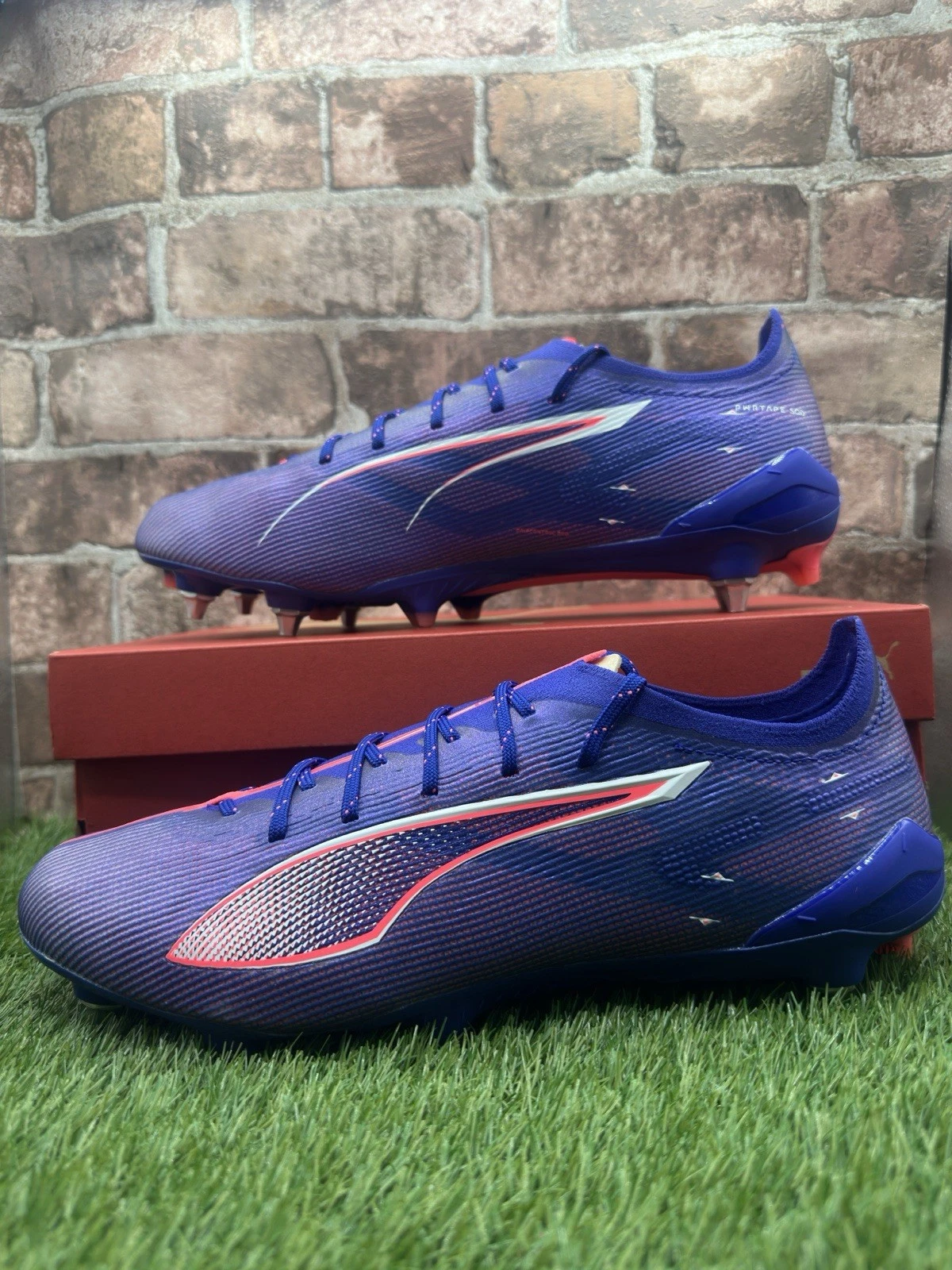 Scarpe da calcio Puma 5 Ultimate Player Issue Top Spec viola UK 9 5 Mxsg rare nuove