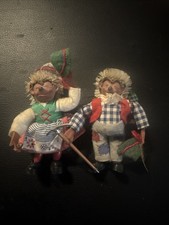 Vintage 1950's Steiff Peter Mecki Hedgehog Pair Lady Is Missing Her Hiking Stick