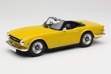 Minichamps Triumph Tr6 Spider 1973 1:18 155132034