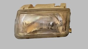 VW POLO (6N1) Scheinwerfer Hauptscheinwerfer links H4 084411123