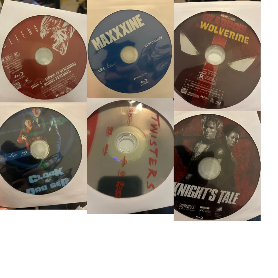 Blu-Ray Movie Lot - NO CASE - Paper DVD Sleeve - Shipped Securely - Image 3 of 4