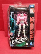 2020 Transformers EARTHRISE War For Cybertron Trilogy Deluxe Class Arcee