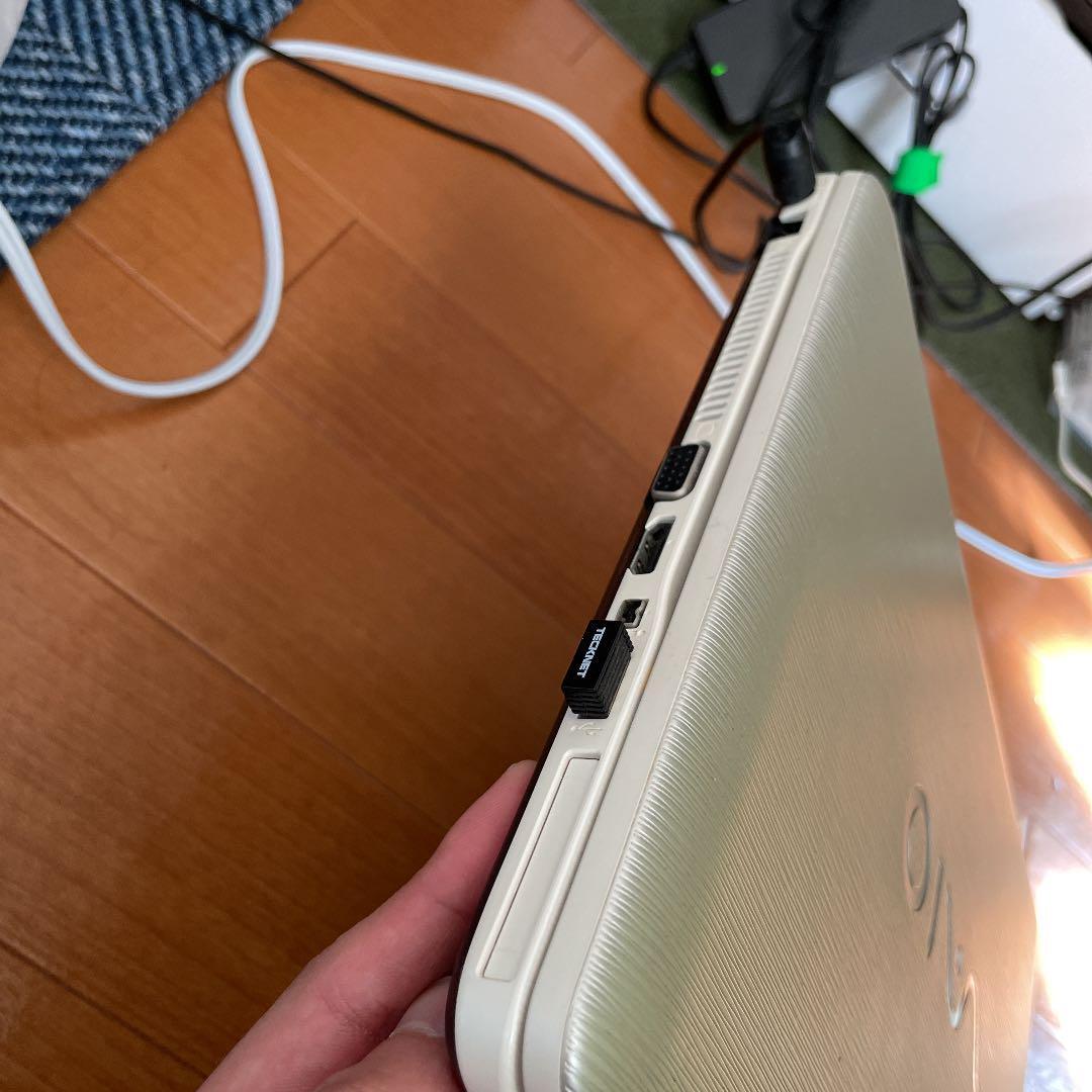 SONY VAIO type N VGN-NW71FB/W P8700 GMA 4500MHD laptop one SONY VAIO type N VGN-NW71FB/W P8700 GMA 4500MHD laptop one