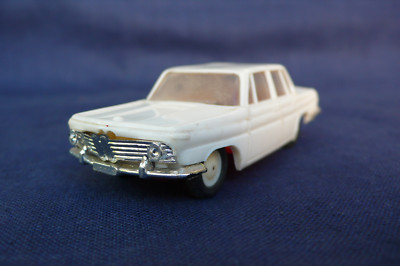 Miniature BMW 1500 Minialuxe - État De Jeu 1963 - Voiture Ancienne
