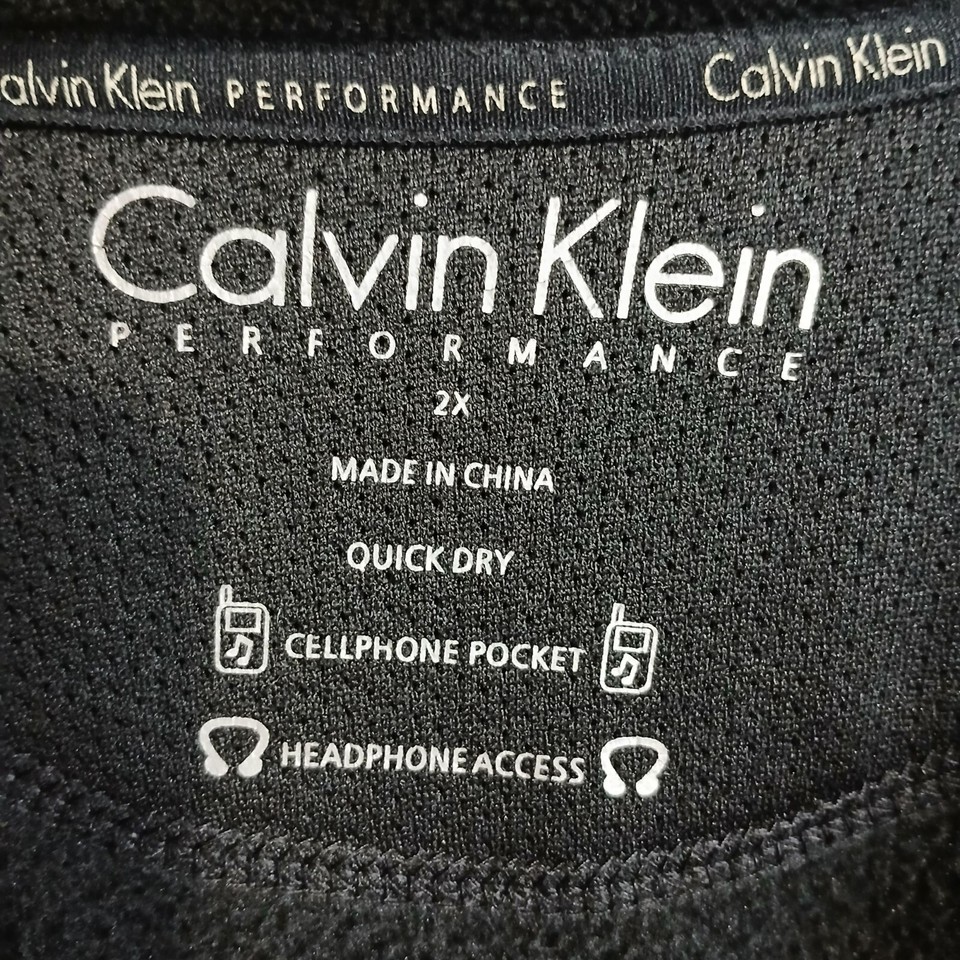 Calvin Klein Performance Women 2XL Black Fleece Jacket With Gold Zipper