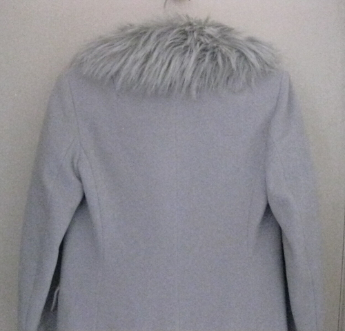 Vintage French Connection Womens Gray Wool Coat with Faux Fur Collar Size Small - Picture 11 of 12