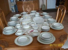 Heinrich & Co. Selb Bavaria Imperial Vtg Porcelain Fine China 77 Piece Grouping