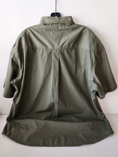 Teton by Woolrich Olive Green button up fishing Shirt size Large short sleeve - Picture 2 of 5