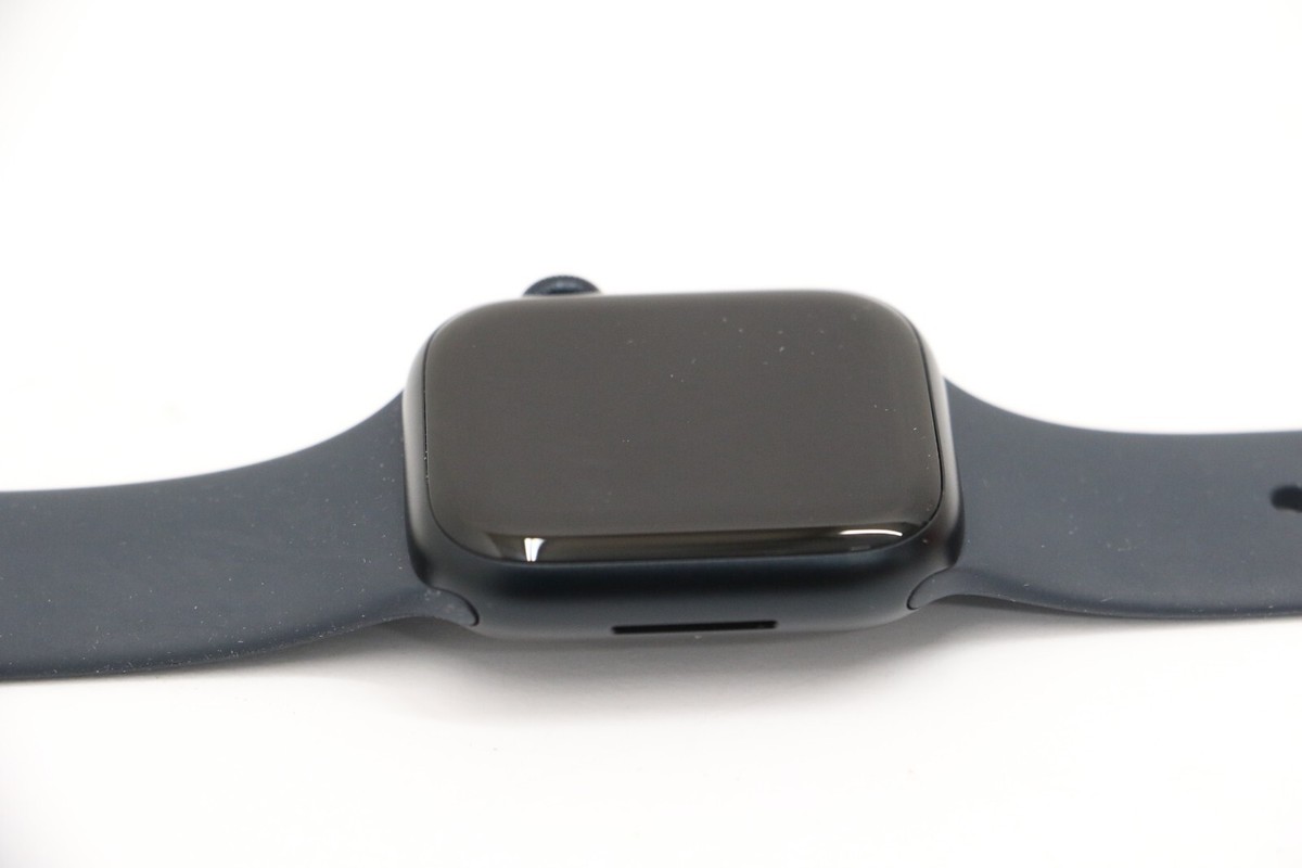 Apple Watch Series 8 41mm Midnight Aluminum Case w/ Black Sport