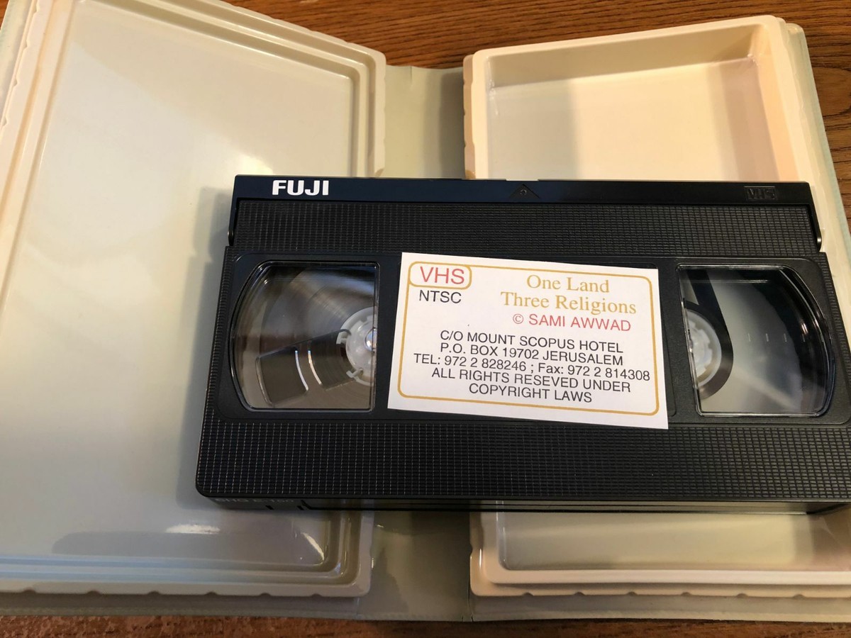 ワイルド・パームス第1章　字幕版VHS 71-R6eJq1EL._UF350,350_QL50_.jpg